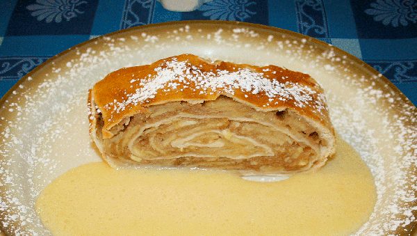 Apfelstrudel