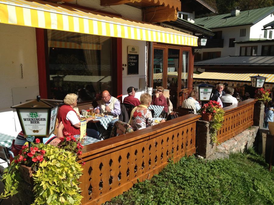 Tisch im Biergarten des Restaurant Seehaus
